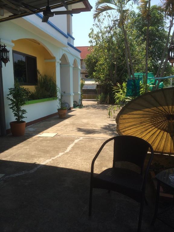 Hom Baan Chiang Mai Hotel Exterior foto
