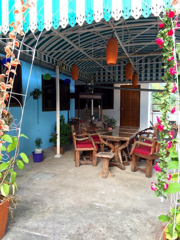 Hom Baan Chiang Mai Hotel Exterior foto