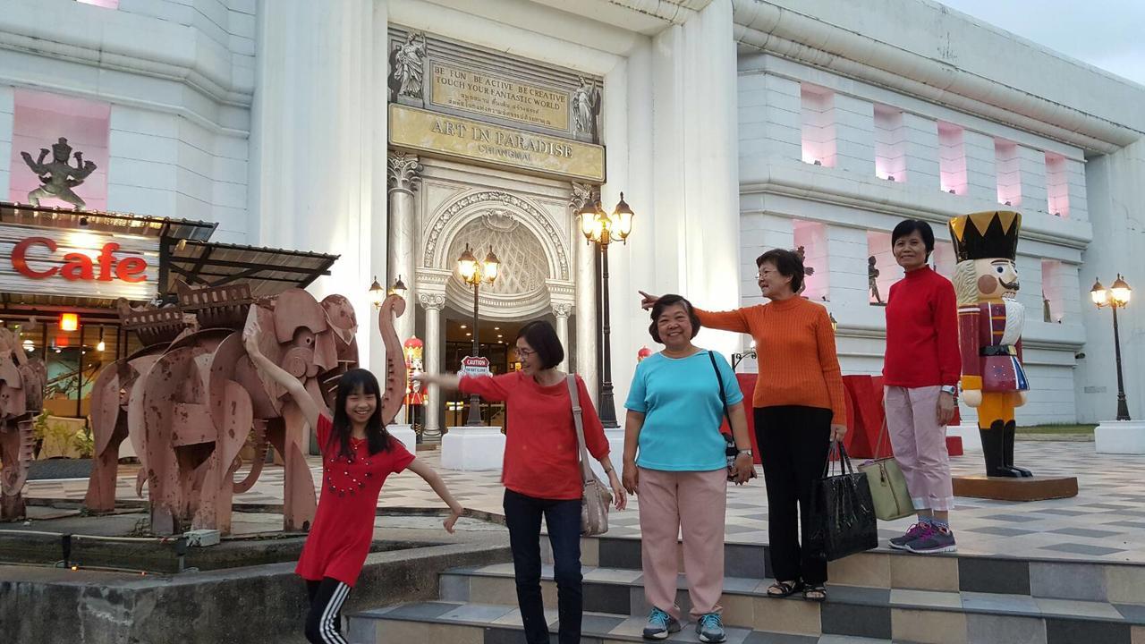 Hom Baan Chiang Mai Hotel Exterior foto